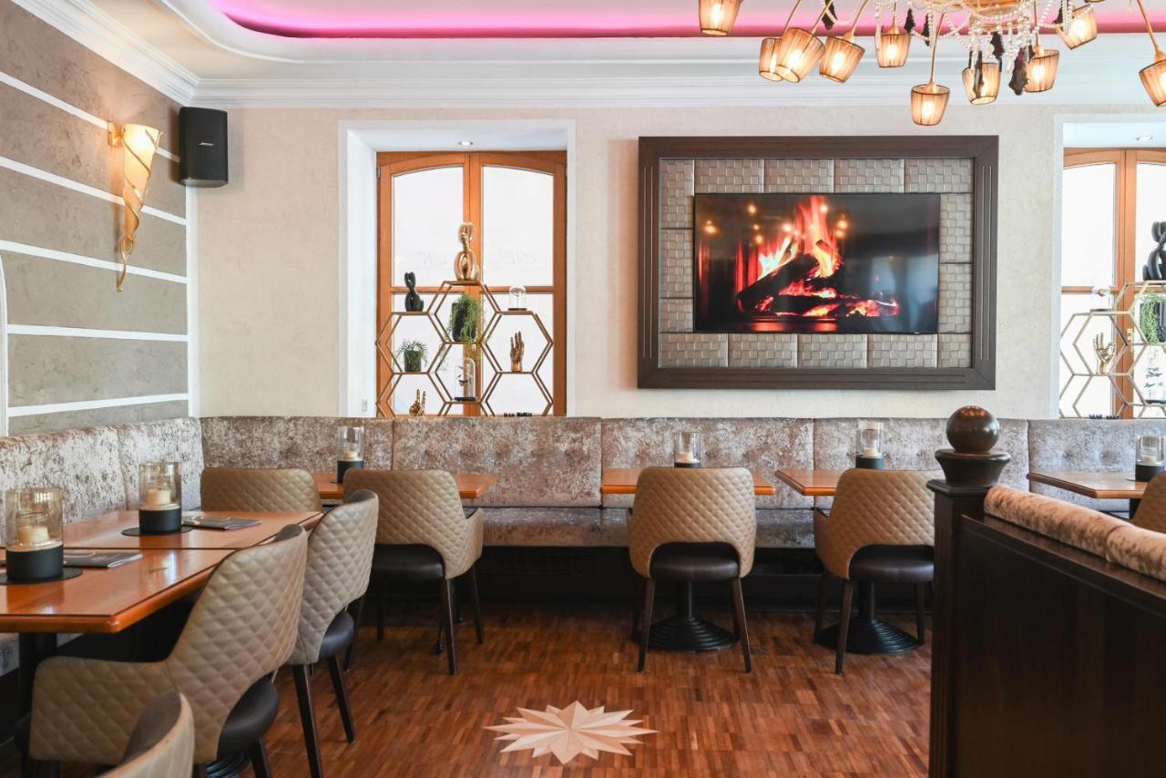 Meiser Altstadt Hotel ดิงเคลส์บืล ภายนอก รูปภาพ