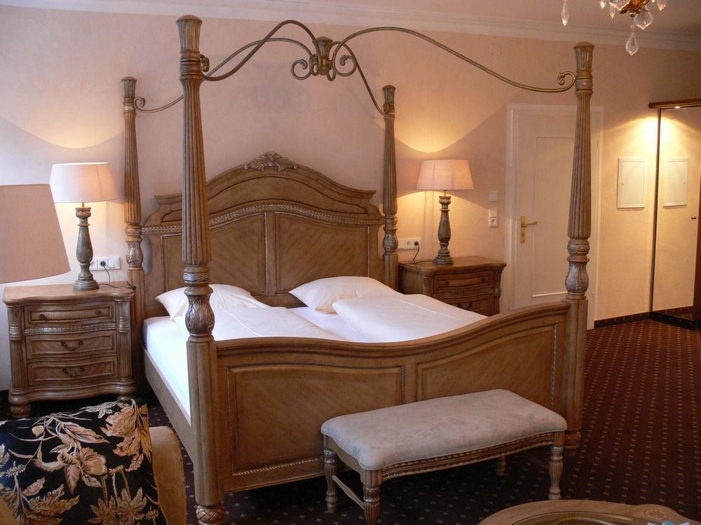 Meiser Altstadt Hotel ดิงเคลส์บืล ภายนอก รูปภาพ